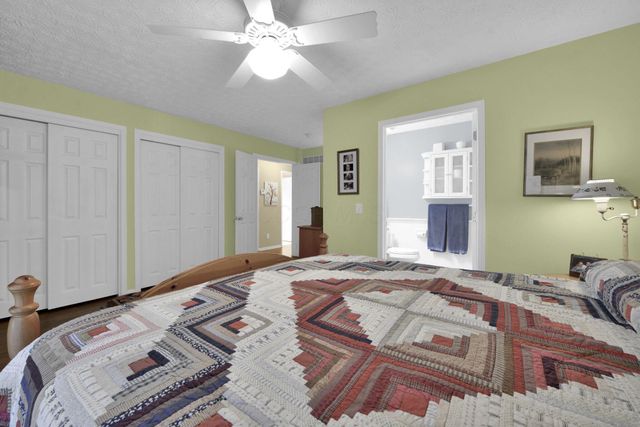 4650 Parrau Drive, 67E, Columbus, OH 43228