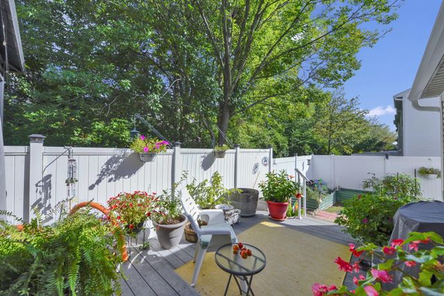 4650 Parrau Drive, 67E, Columbus, OH 43228