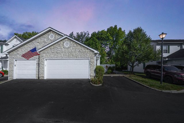 4650 Parrau Drive, 67E, Columbus, OH 43228