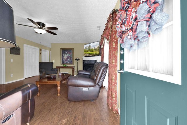 4650 Parrau Drive, 67E, Columbus, OH 43228