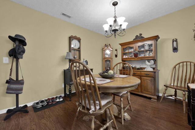 4650 Parrau Drive, 67E, Columbus, OH 43228