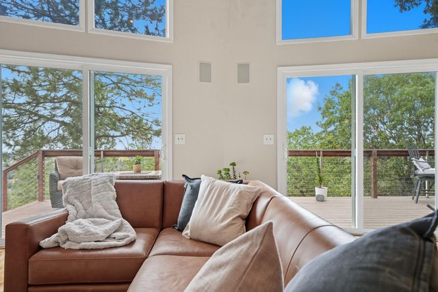 10285 Ponderosa Way, Pine Grove, CA 95665