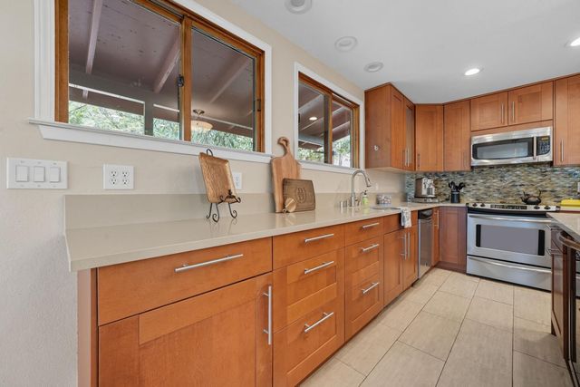 10285 Ponderosa Way, Pine Grove, CA 95665