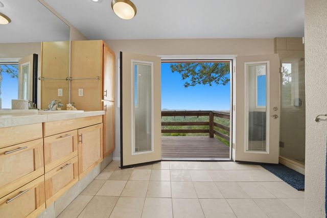 10285 Ponderosa Way, Pine Grove, CA 95665