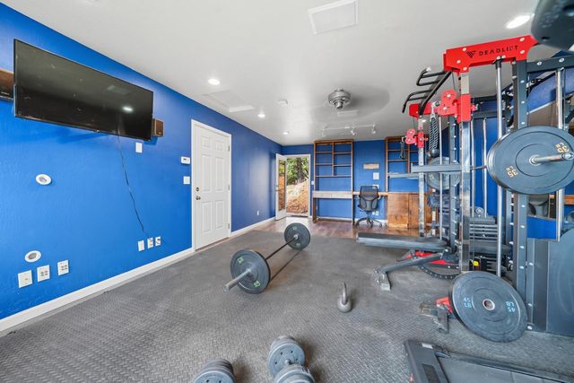 10285 Ponderosa Way, Pine Grove, CA 95665