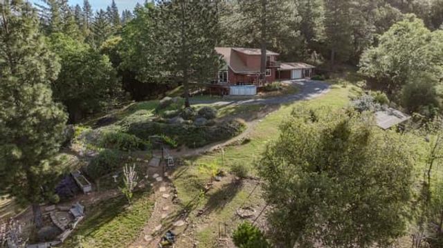 10285 Ponderosa Way, Pine Grove, CA 95665