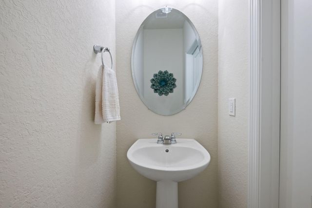 3248 Watercress Drive, Lauderdale Lakes, FL 33311