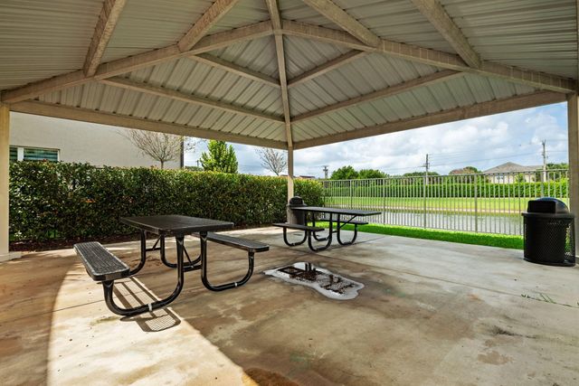 3248 Watercress Drive, Lauderdale Lakes, FL 33311