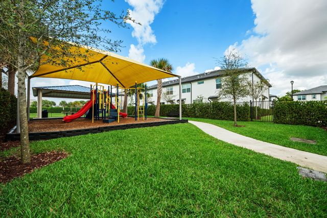 3248 Watercress Drive, Lauderdale Lakes, FL 33311