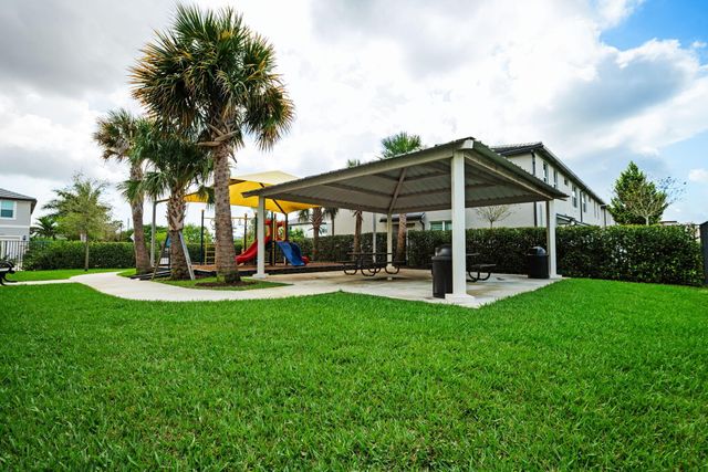 3248 Watercress Drive, Lauderdale Lakes, FL 33311