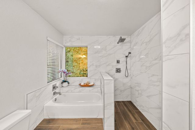 412 Community Dr, Roseville, CA 95678