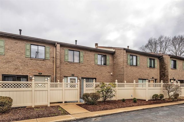 107 Georgetown Ln, Export, PA 15632