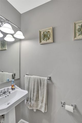 107 Georgetown Ln, Export, PA 15632