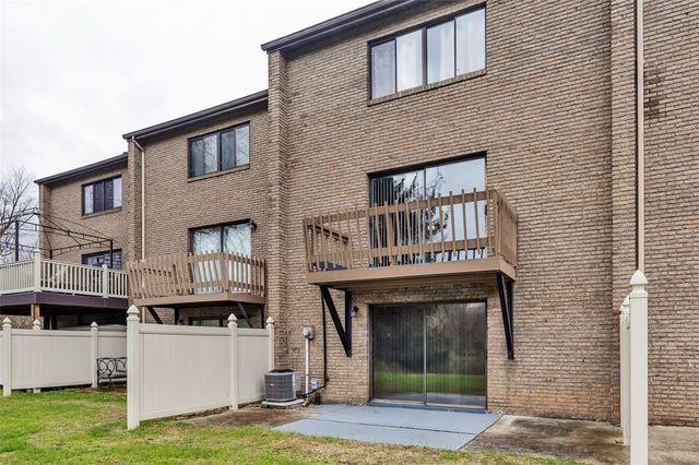 107 Georgetown Ln, Export, PA 15632