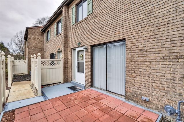 107 Georgetown Ln, Export, PA 15632