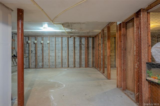 135 W Nyack Road 93, Nanuet, NY 10954