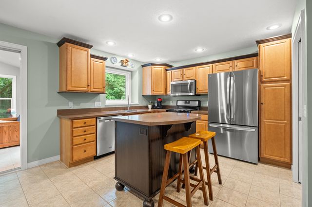 7551 Montego Bay Street, Portage, MI 49002