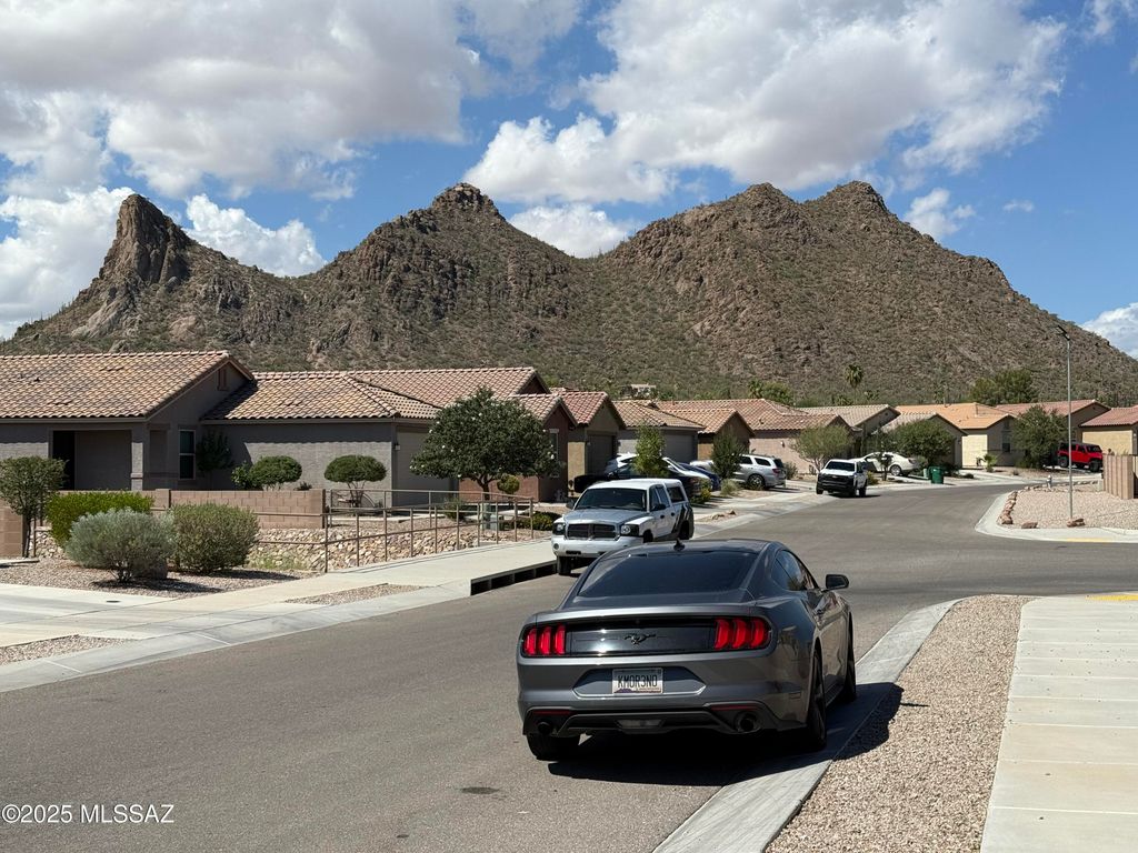 5103 S Dakota Vista Place, Tucson, AZ 85746