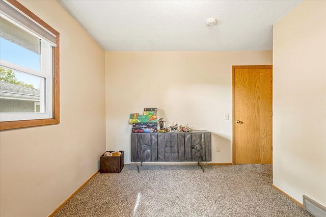 3108 39th Avenue NE, Saint Anthony, MN 55421