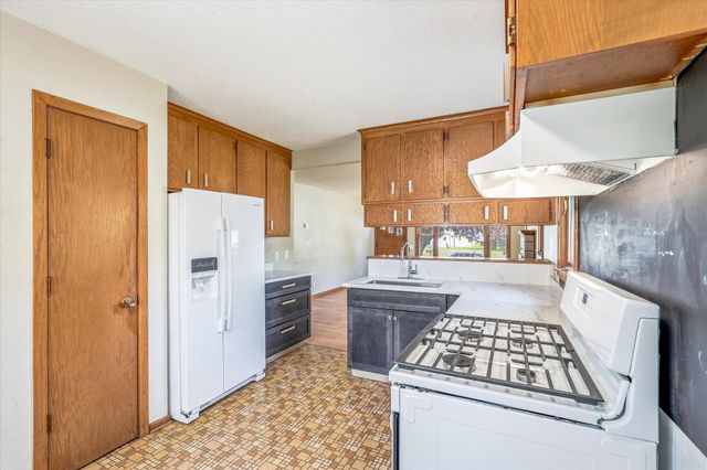 3108 39th Avenue NE, Saint Anthony, MN 55421