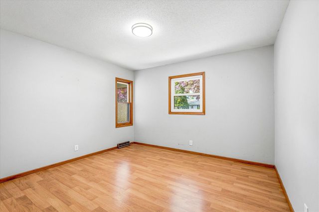 3108 39th Avenue NE, Saint Anthony, MN 55421