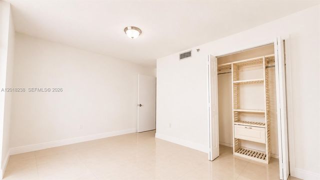 1621 Collins Ave 310, Miami Beach, FL 33139