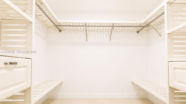 1621 Collins Ave 310, Miami Beach, FL 33139
