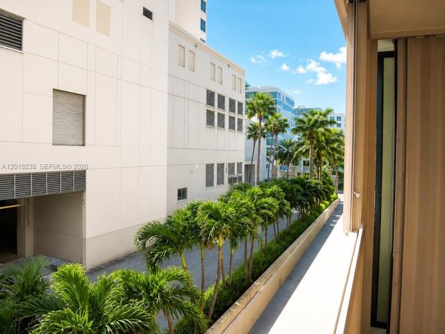 1621 Collins Ave 310, Miami Beach, FL 33139