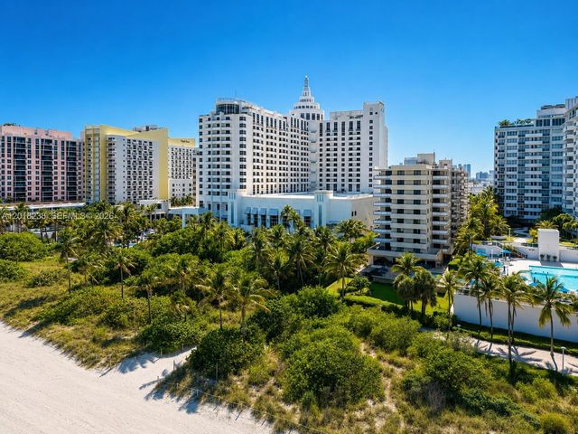 1621 Collins Ave 310, Miami Beach, FL 33139