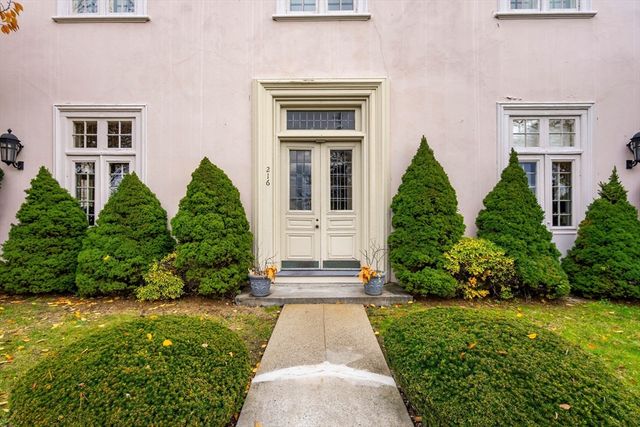 216 Nesmith Street 2, Lowell, MA 01852