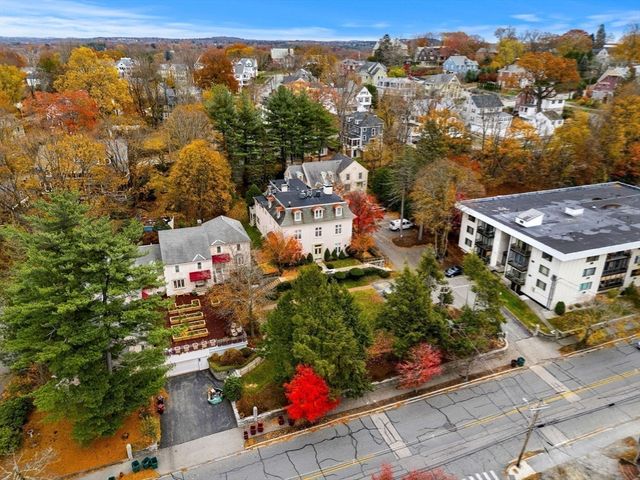 216 Nesmith Street 2, Lowell, MA 01852