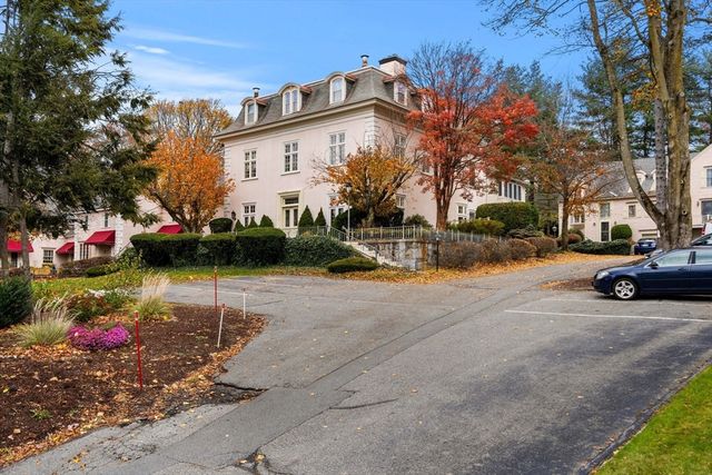 216 Nesmith Street 2, Lowell, MA 01852