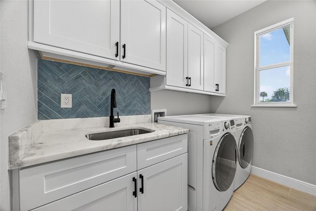 1411 LIGGETT CIRCLE, Port Charlotte, FL 33953