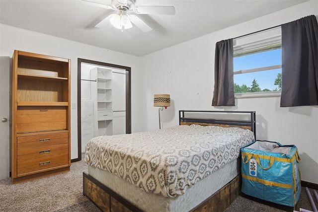 1452 Woodcrest Drive, Harrah, OK 73045