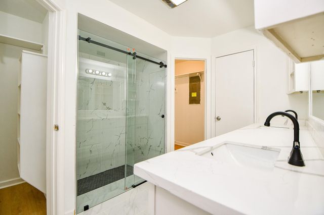 7714 Teal Run Drive, Houston, TX 77071