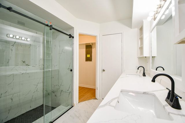 7714 Teal Run Drive, Houston, TX 77071