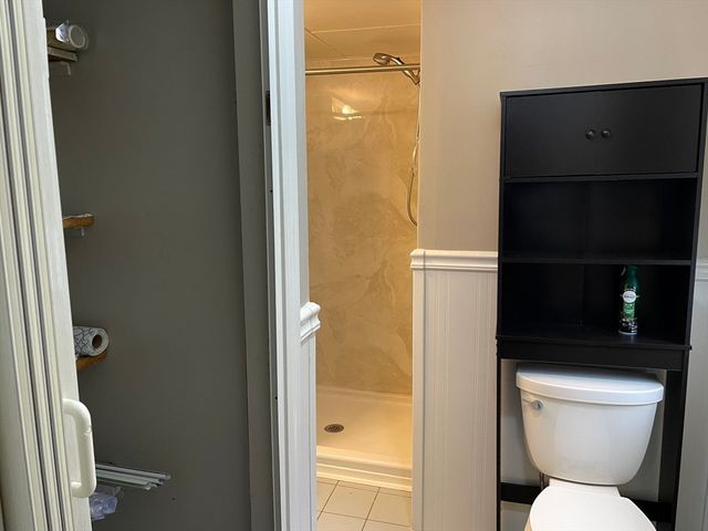 126 Lowell St R, Peabody, MA 01960