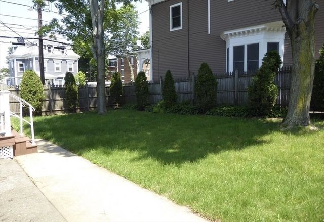 126 Lowell St R, Peabody, MA 01960