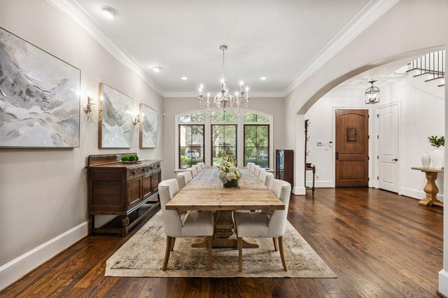 4609 Beech Street, Bellaire, TX 77401