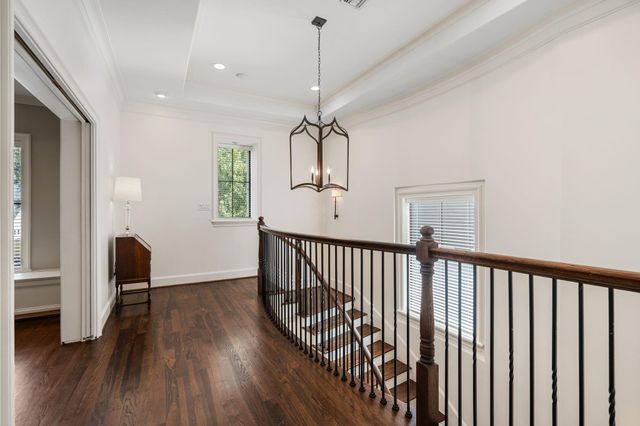 4609 Beech Street, Bellaire, TX 77401