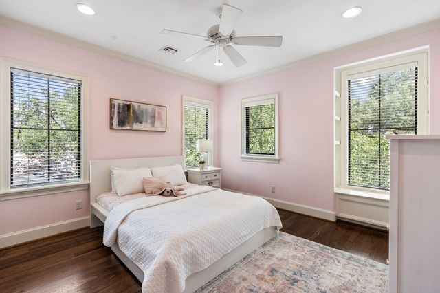 4609 Beech Street, Bellaire, TX 77401