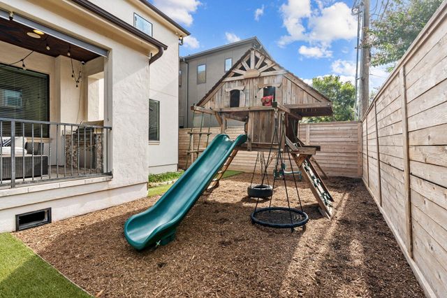 4609 Beech Street, Bellaire, TX 77401