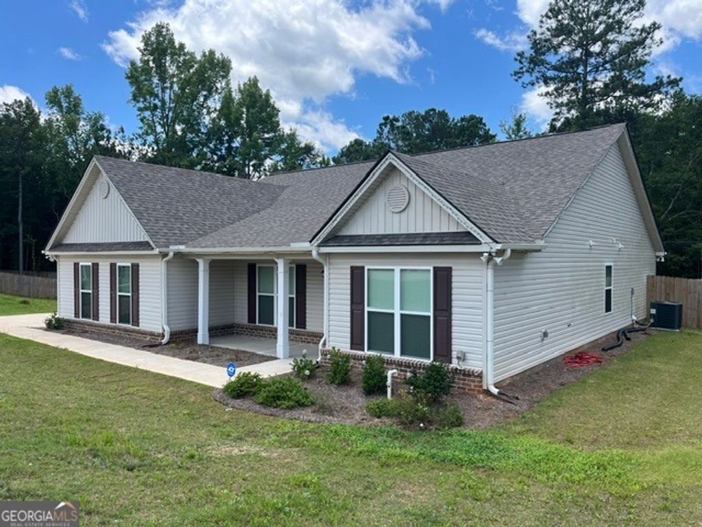 378 Riley Circle NW, Milledgeville, GA 31061