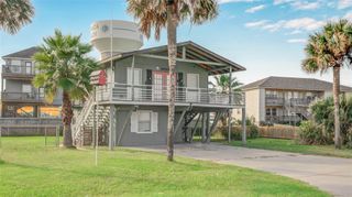 16510 Blackbeard Road, Jamaica Beach, TX 77554