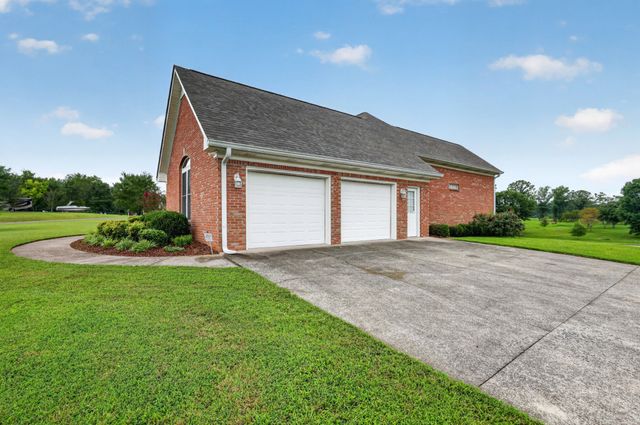 3000 Surrey Ridge Rd, Clarksville, TN 37043