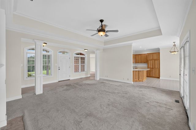 3000 Surrey Ridge Rd, Clarksville, TN 37043