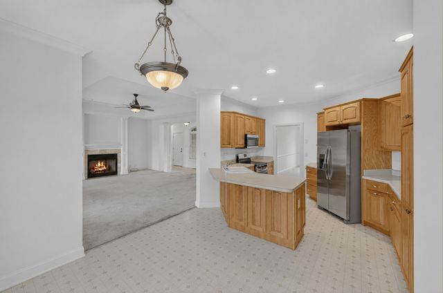 3000 Surrey Ridge Rd, Clarksville, TN 37043