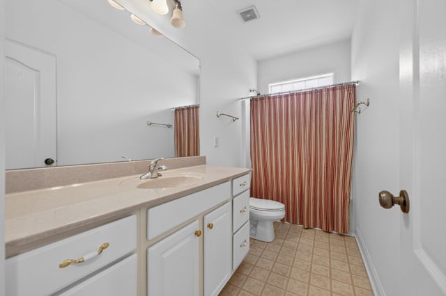 3000 Surrey Ridge Rd, Clarksville, TN 37043