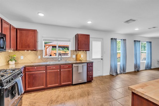 16718 Warbler Drive, Conroe, TX 77385