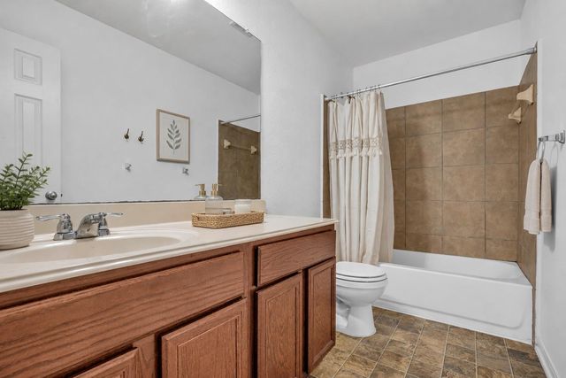 16718 Warbler Drive, Conroe, TX 77385